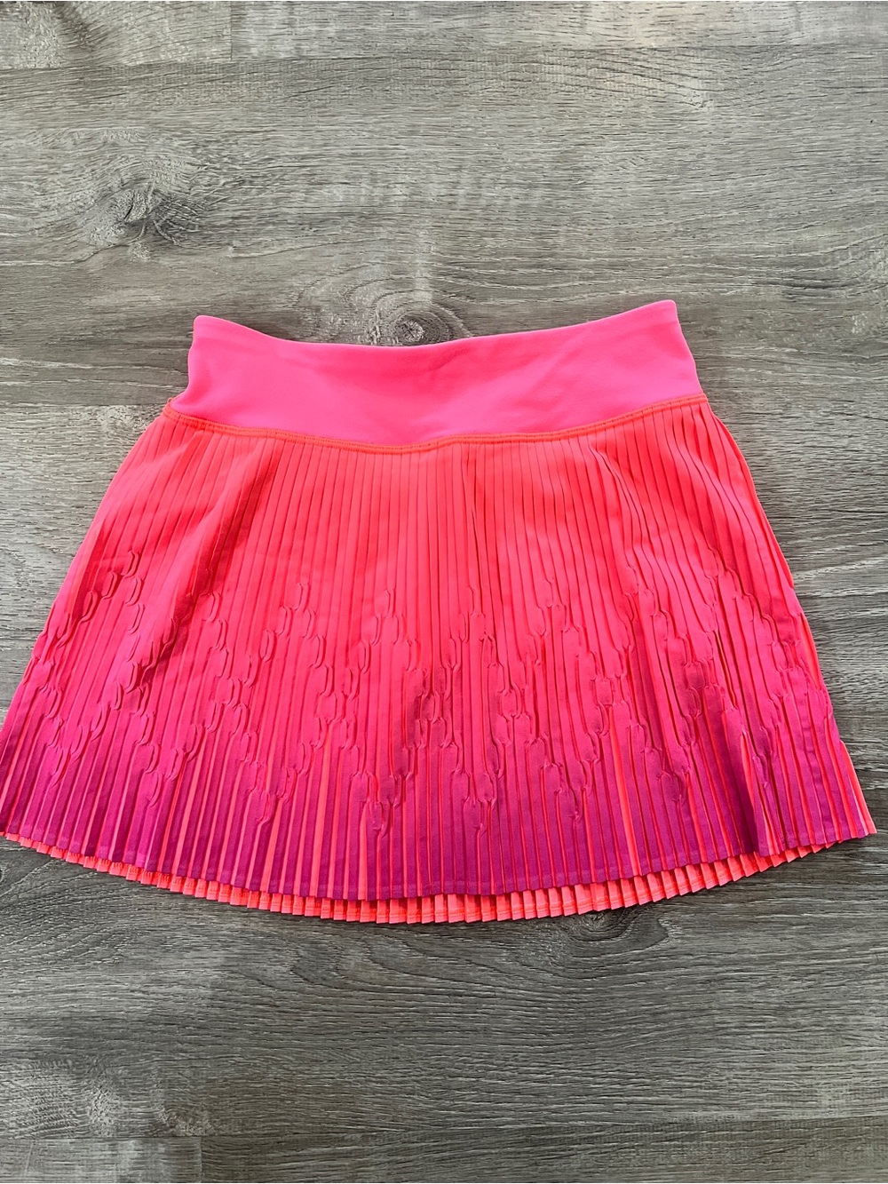 Ivivva by Lululemon Pink Ombre Pleated Skirt